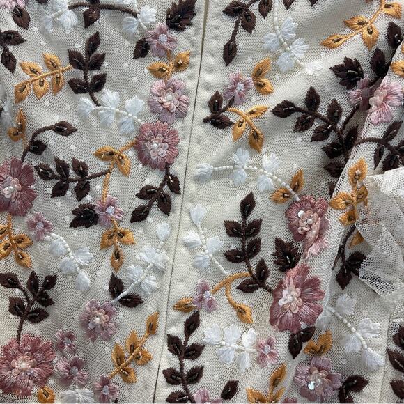 Mac Duggal Embroidered Bodice Cap Sleeve Ruffle Tiered Gown - Picture 3 of 16